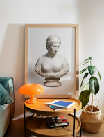 Nude woman sculpture II vista 1